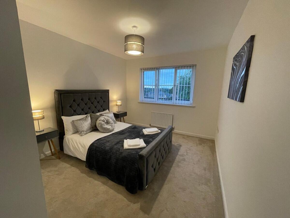 2 Bedroom Luxury Flat In Quiet Village Of Bishopton Bishopton  Esterno foto